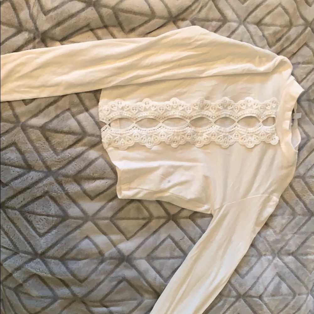White long sleeve shirt